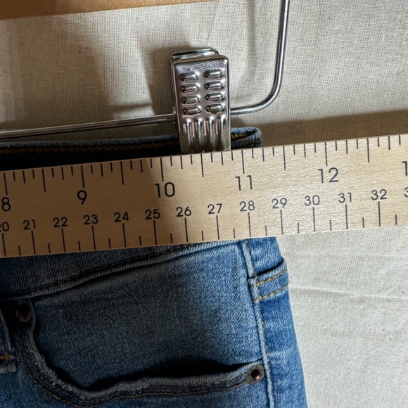 Abercrombie & Fitch Ultra High Rise Blue Denim Jeans‎ - Picture 7 of 8